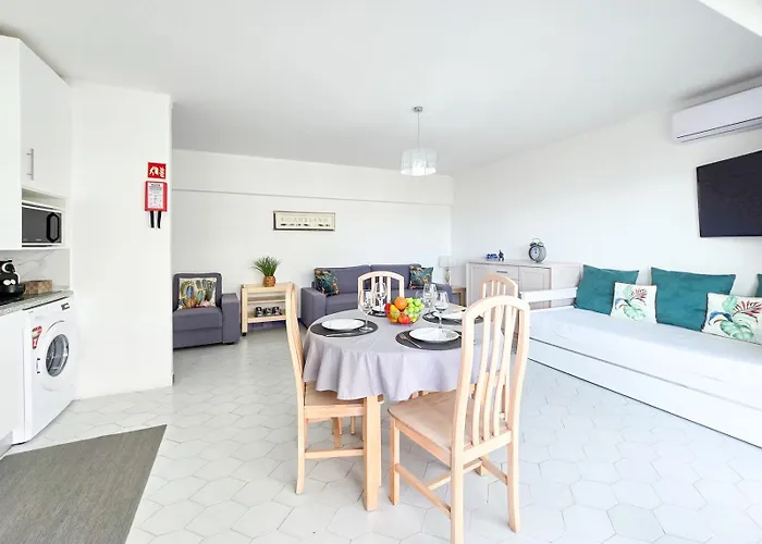 Apartment Concorde Sky Vista Mar